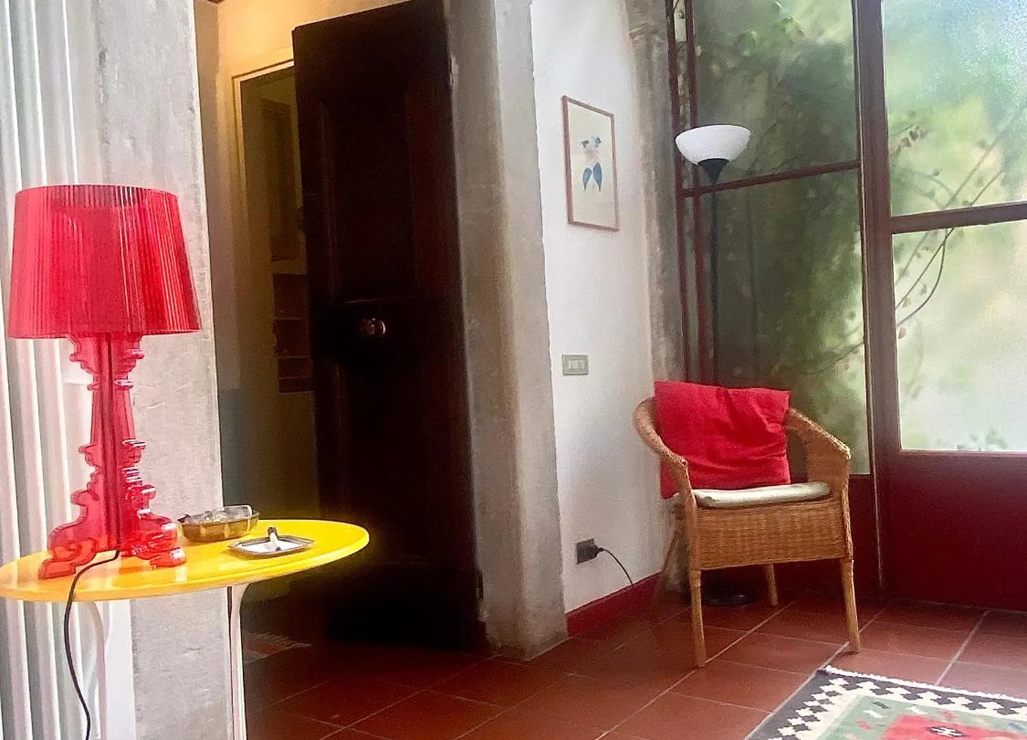 Cozy Corner Apartment Brescia
